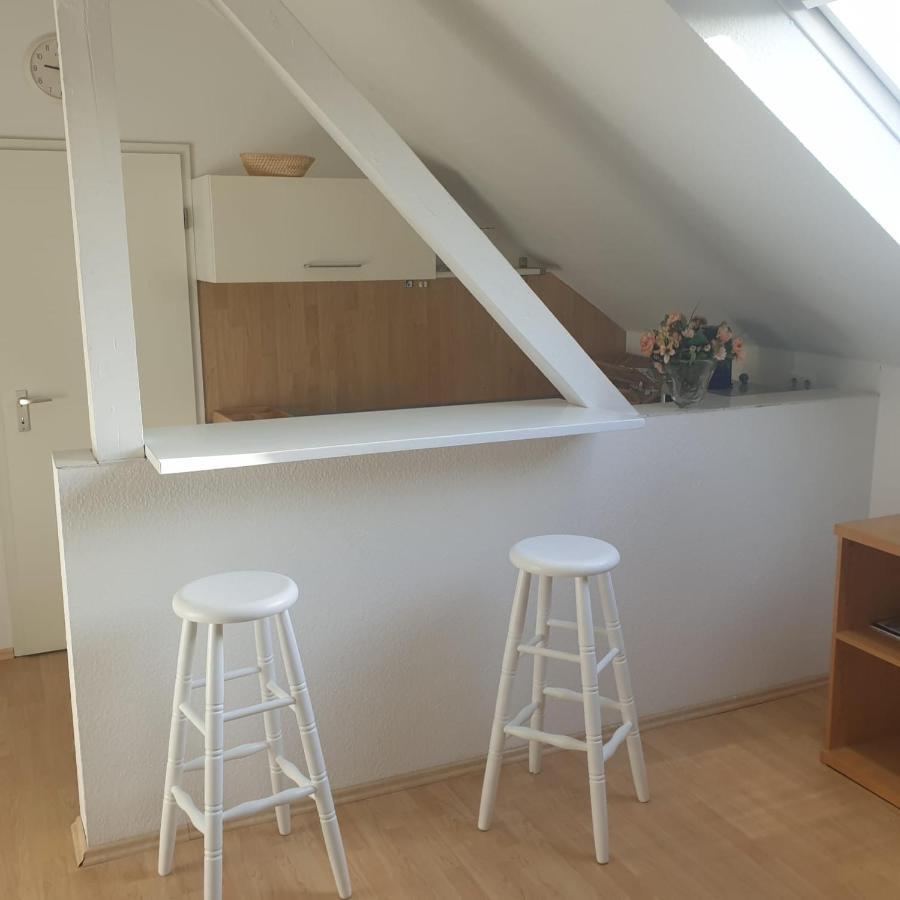 45 M² Maisonette-Wohnung In Uni-/Hauptbahnhofnaehe Duisburg Exterior foto